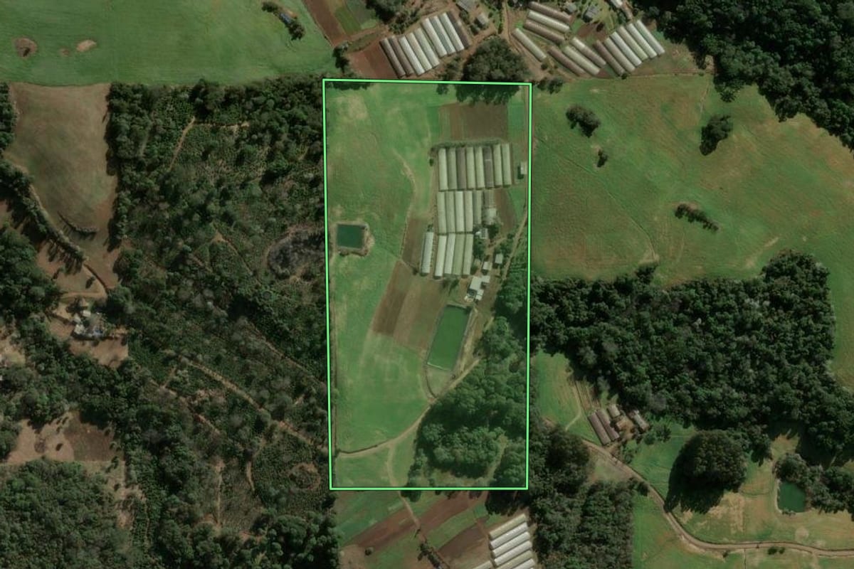 Imagem de satélite do imóvel rural em Erechim (RS), com o contorno declarado no CAR desenhado por cima.