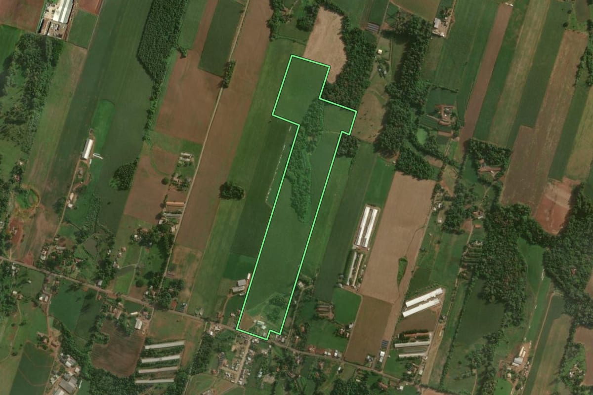 Imagem de satélite do imóvel rural em Estrela (RS), com o contorno declarado no CAR desenhado por cima.