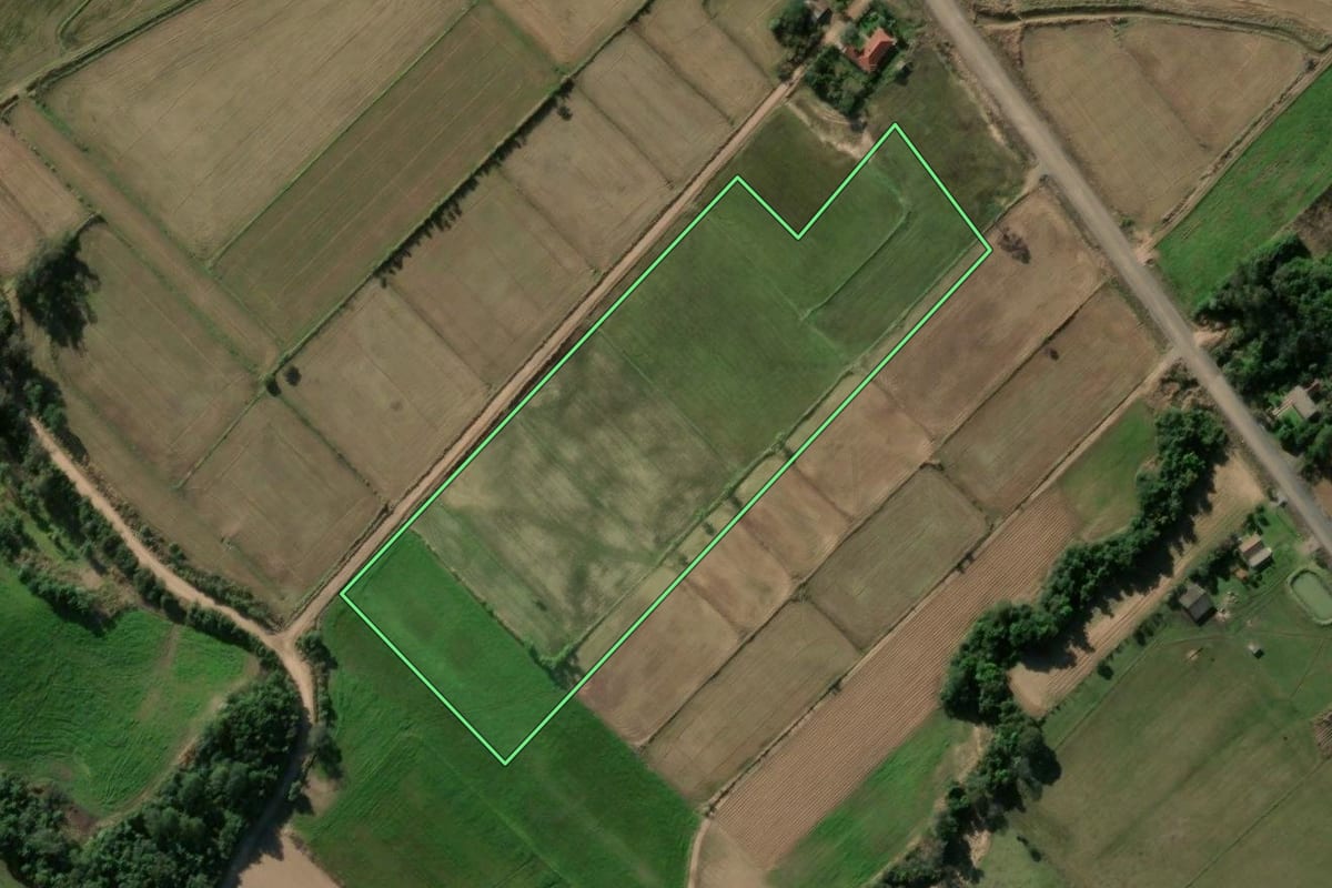 Imagem de satélite do imóvel rural em Faxinal do Soturno (RS), com o contorno declarado no CAR desenhado por cima.