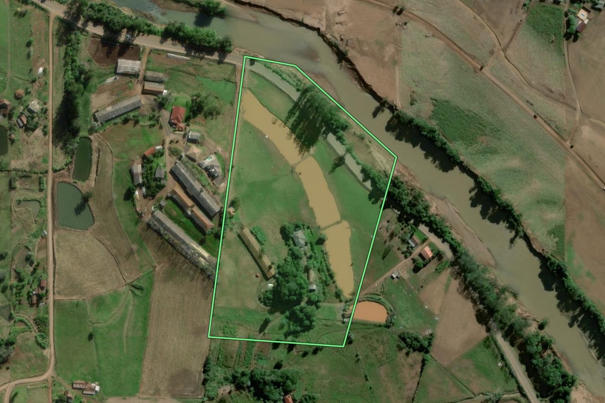 Imagem de satélite do imóvel rural em Forquetinha (RS), com o contorno declarado no CAR desenhado por cima.