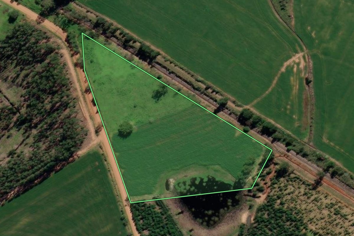 Imagem de satélite do imóvel rural em General Câmara (RS), com o contorno declarado no CAR desenhado por cima.
