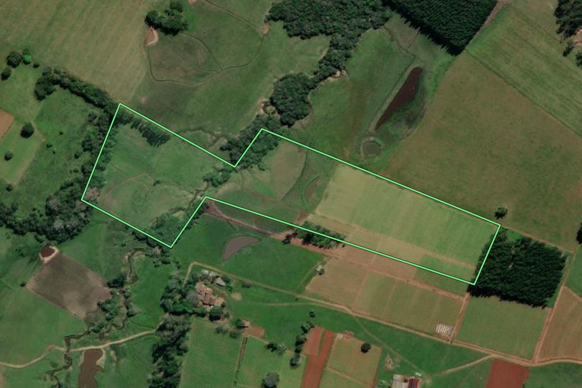 Imagem de satélite do imóvel rural em General Câmara (RS), com o contorno declarado no CAR desenhado por cima.
