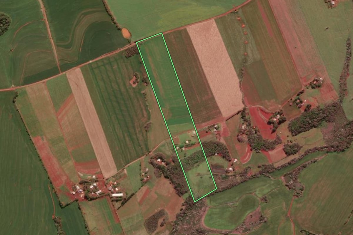 Imagem de satélite do imóvel rural em Giruá (RS), com o contorno declarado no CAR desenhado por cima.