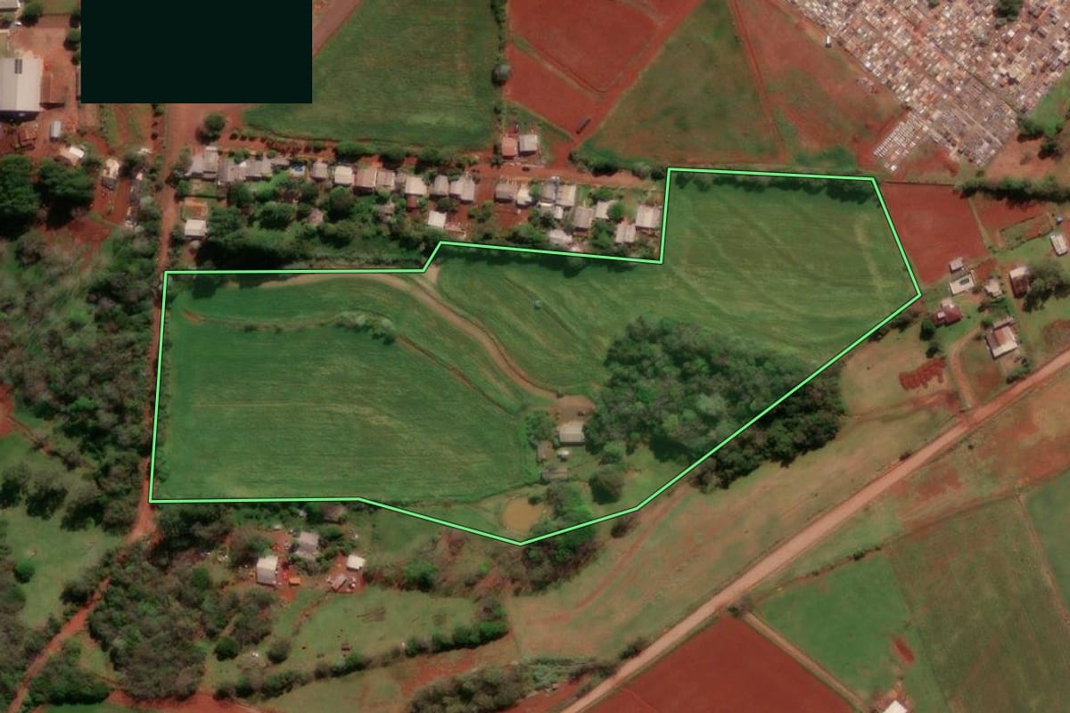 Imagem de satélite do imóvel rural em Giruá (RS), com o contorno declarado no CAR desenhado por cima.