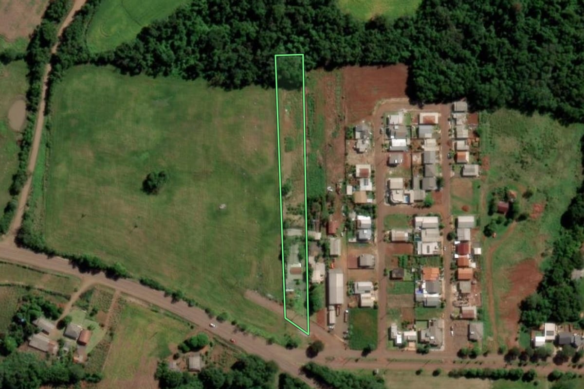 Imagem de satélite do imóvel rural em Guarani das Missões (RS), com o contorno declarado no CAR desenhado por cima.