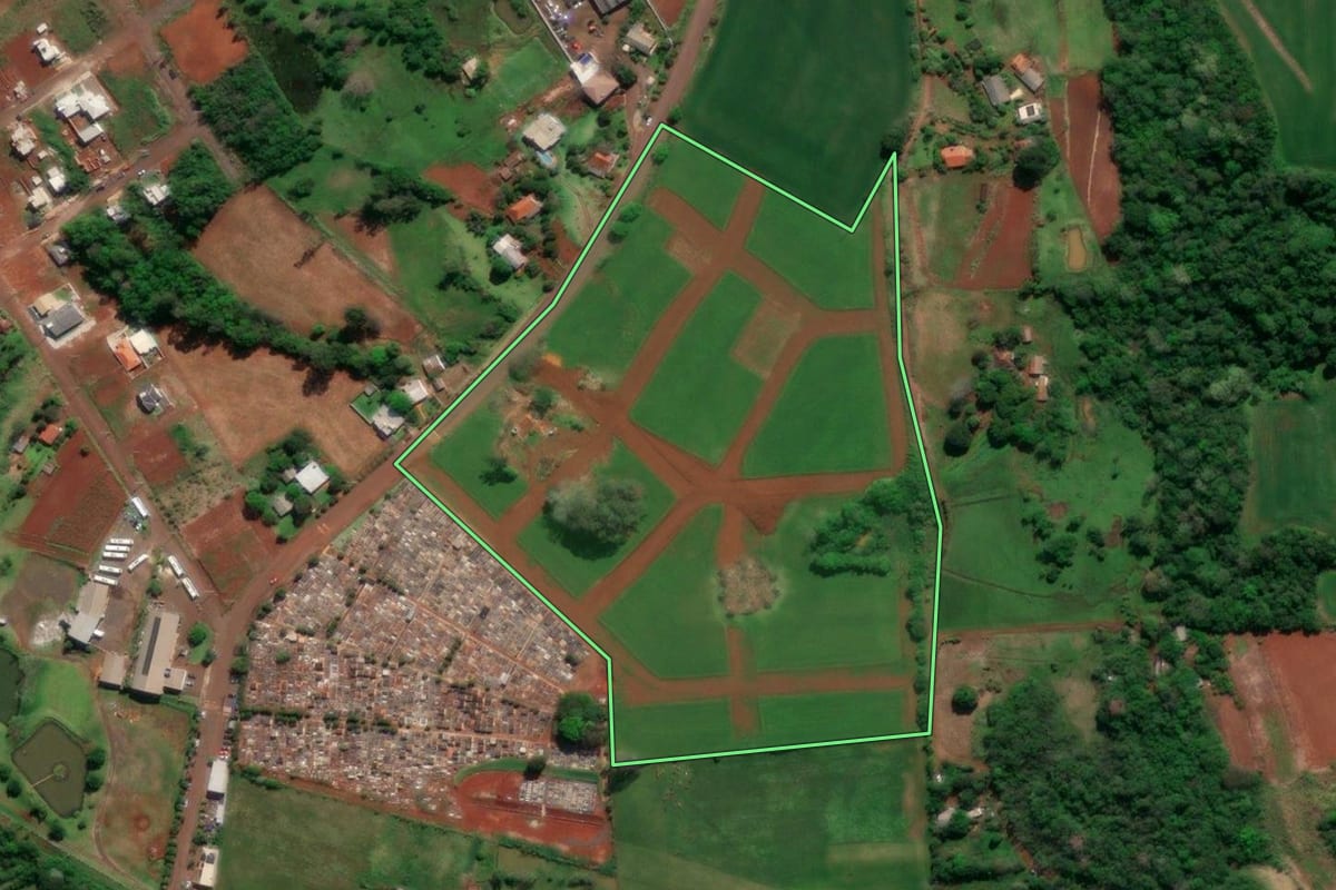 Imagem de satélite do imóvel rural em Horizontina (RS), com o contorno declarado no CAR desenhado por cima.