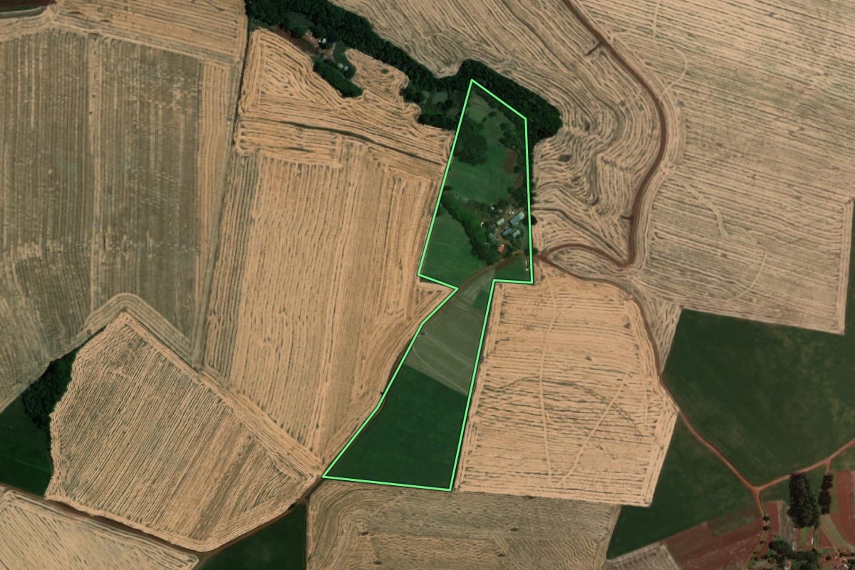 Imagem de satélite do imóvel rural em Humaitá (RS), com o contorno declarado no CAR desenhado por cima.