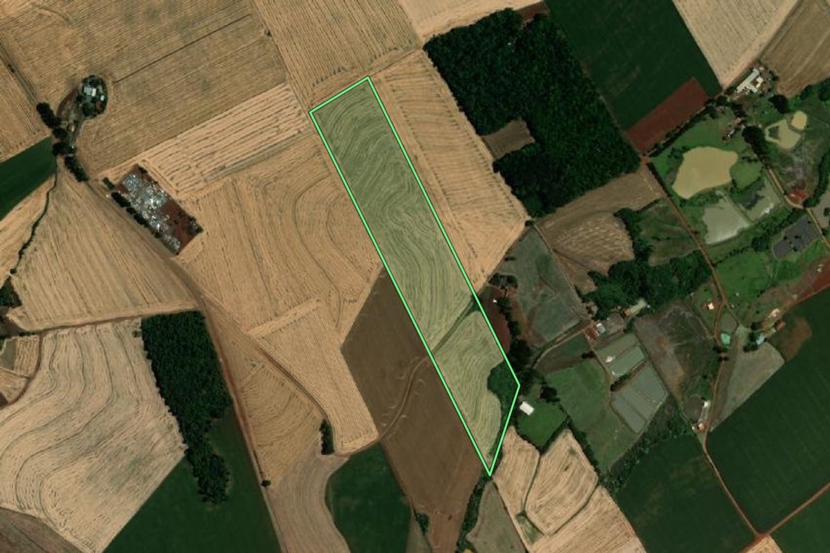 Imagem de satélite do imóvel rural em Humaitá (RS), com o contorno declarado no CAR desenhado por cima.