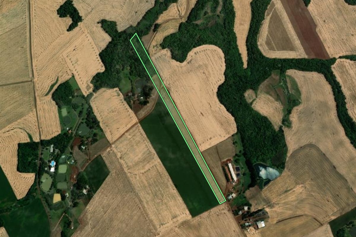 Imagem de satélite do imóvel rural em Humaitá (RS), com o contorno declarado no CAR desenhado por cima.