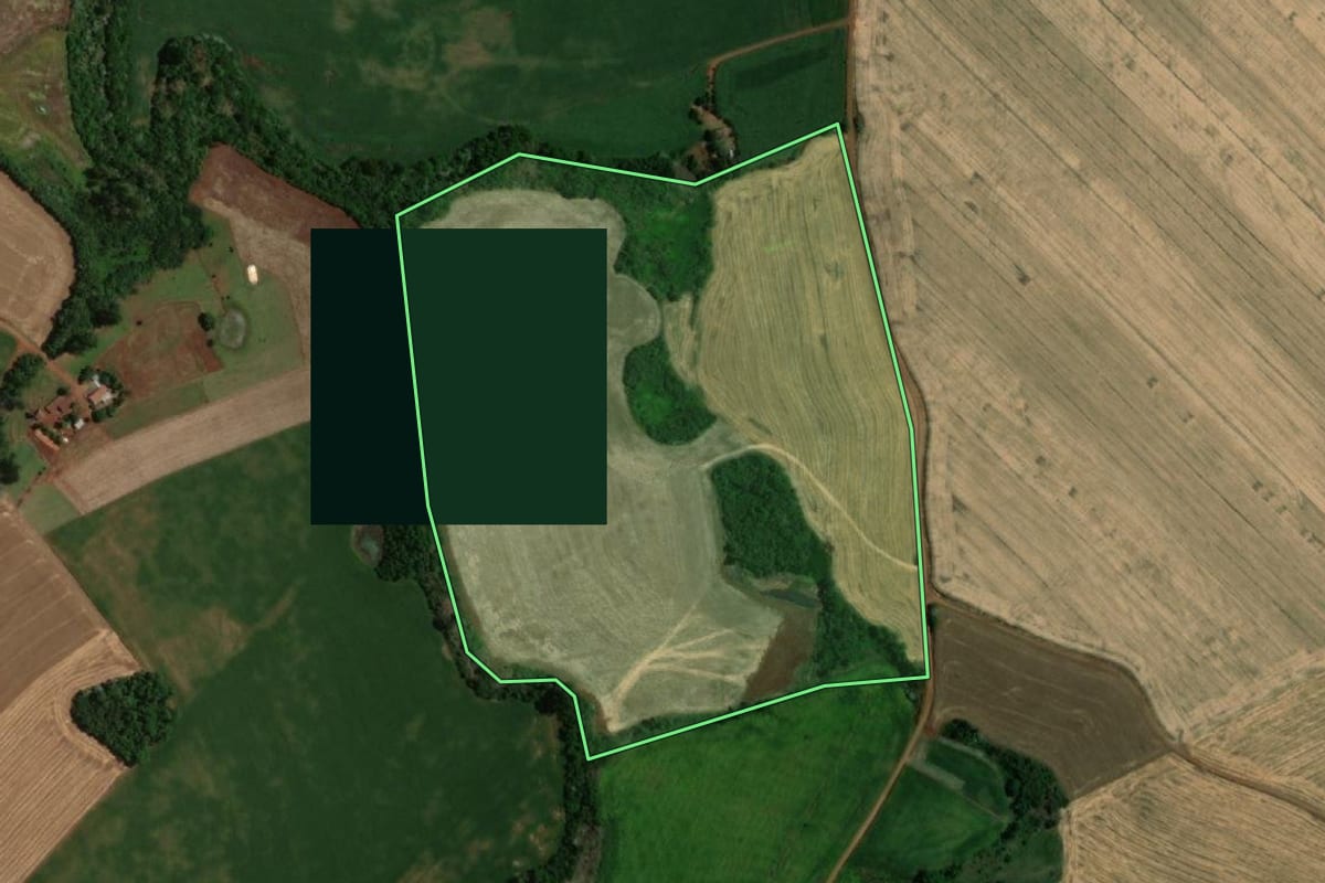 Imagem de satélite do imóvel rural em Humaitá (RS), com o contorno declarado no CAR desenhado por cima.