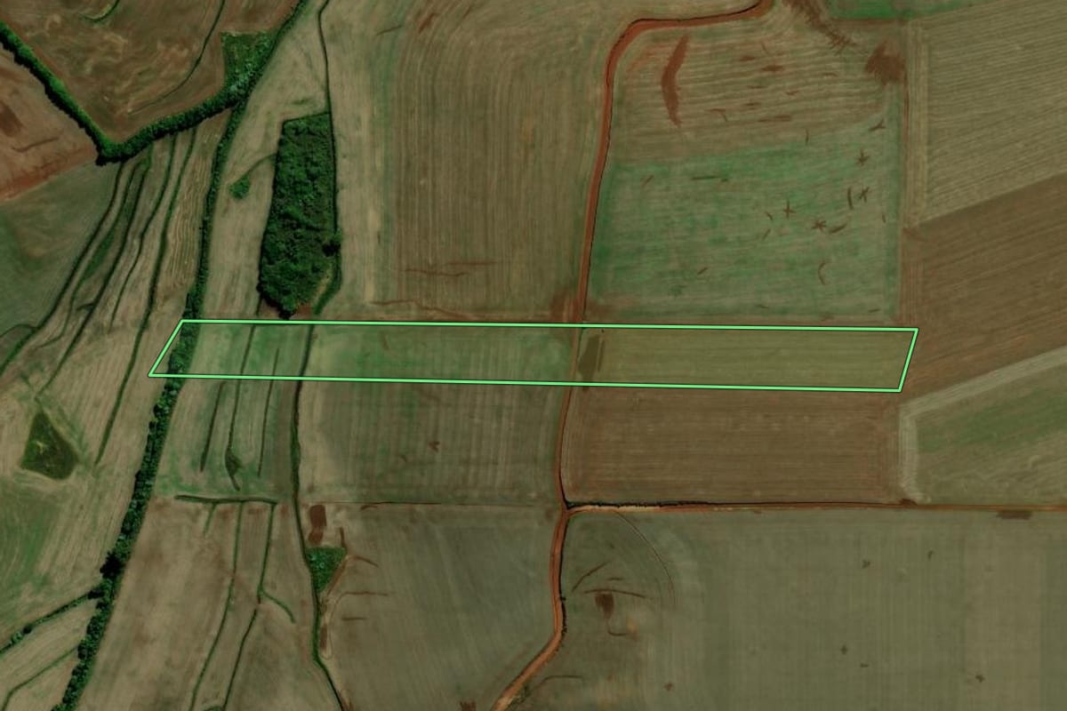 Imagem de satélite do imóvel rural em Ibirubá (RS), com o contorno declarado no CAR desenhado por cima.