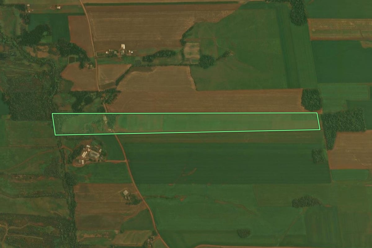 Imagem de satélite do imóvel rural em Ibirubá (RS), com o contorno declarado no CAR desenhado por cima.