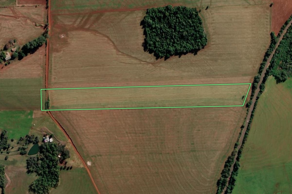 Imagem de satélite do imóvel rural em Ijuí (RS), com o contorno declarado no CAR desenhado por cima.