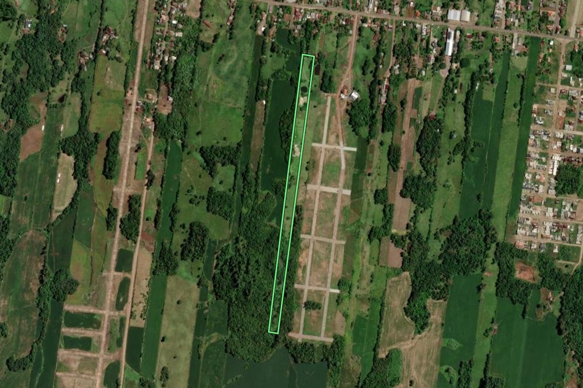 Imagem de satélite do imóvel rural em Lajeado (RS), com o contorno declarado no CAR desenhado por cima.
