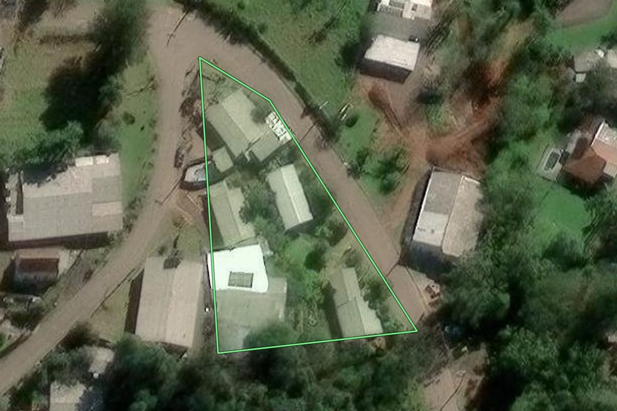 Imagem de satélite do imóvel rural em Lindolfo Collor (RS), com o contorno declarado no CAR desenhado por cima.