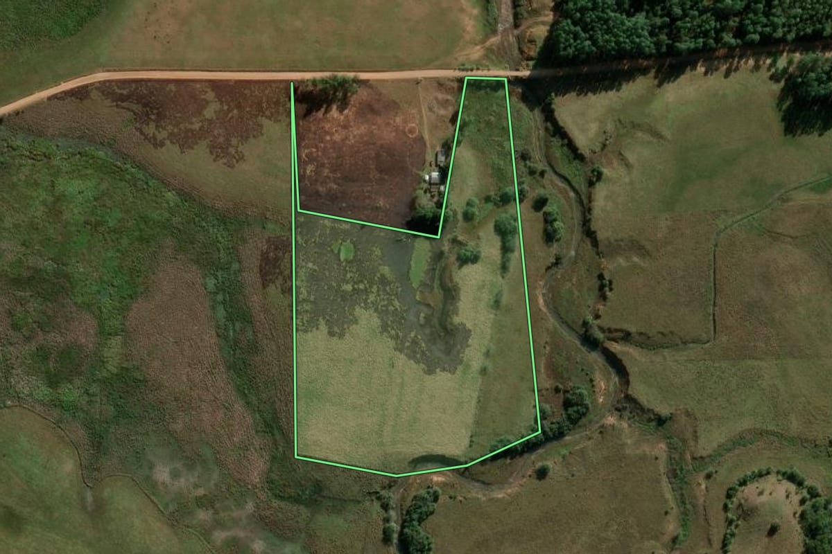 Imagem de satélite do imóvel rural em Manoel Viana (RS), com o contorno declarado no CAR desenhado por cima.