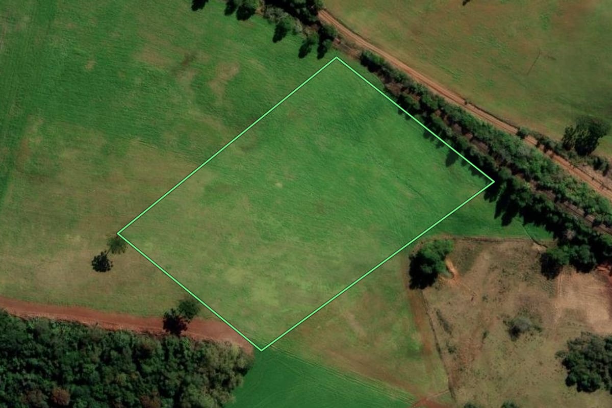 Imagem de satélite do imóvel rural em Marau (RS), com o contorno declarado no CAR desenhado por cima.