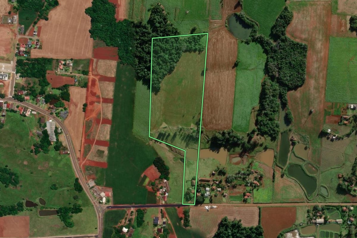 Imagem de satélite do imóvel rural em Mato Leitão (RS), com o contorno declarado no CAR desenhado por cima.