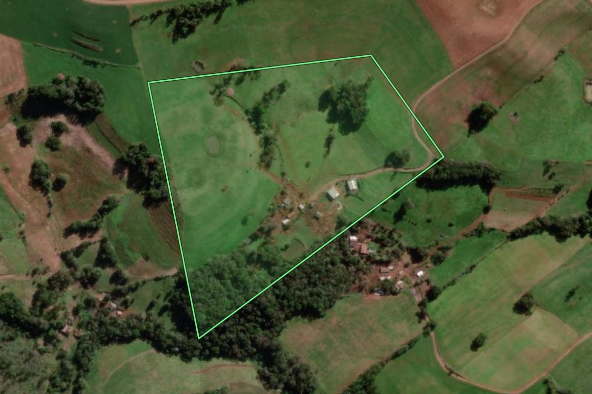 Imagem de satélite do imóvel rural em Miraguaí (RS), com o contorno declarado no CAR desenhado por cima.
