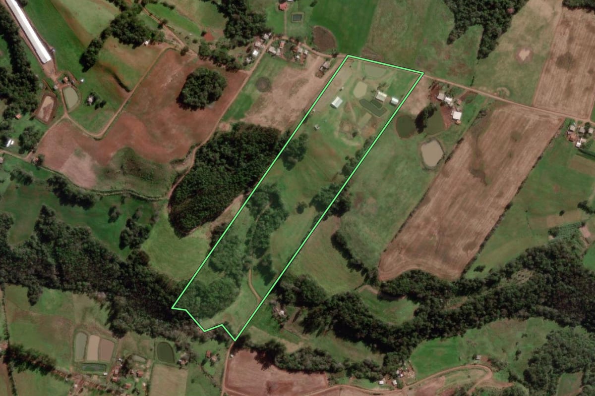 Imagem de satélite do imóvel rural em Miraguaí (RS), com o contorno declarado no CAR desenhado por cima.