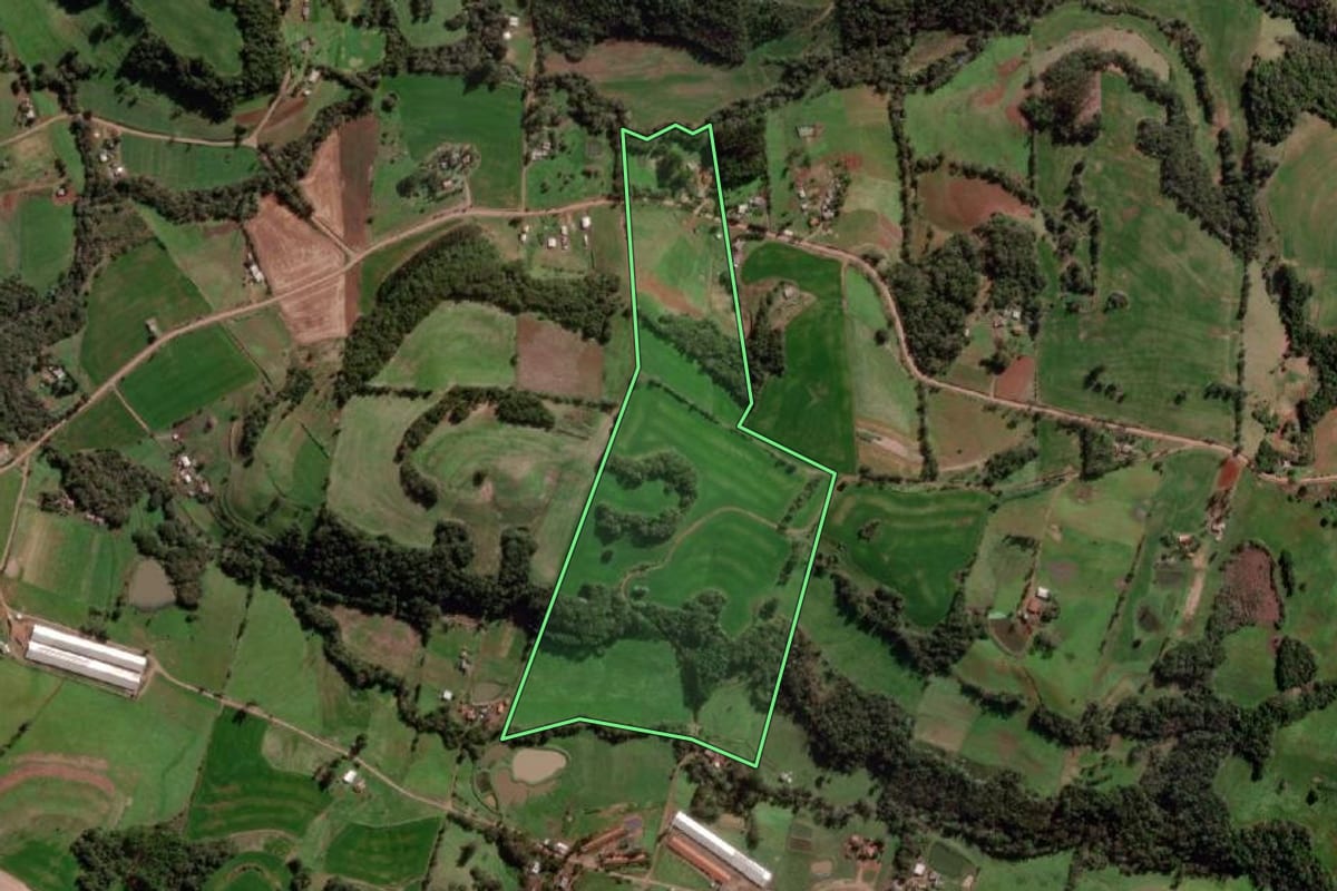 Imagem de satélite do imóvel rural em Miraguaí (RS), com o contorno declarado no CAR desenhado por cima.