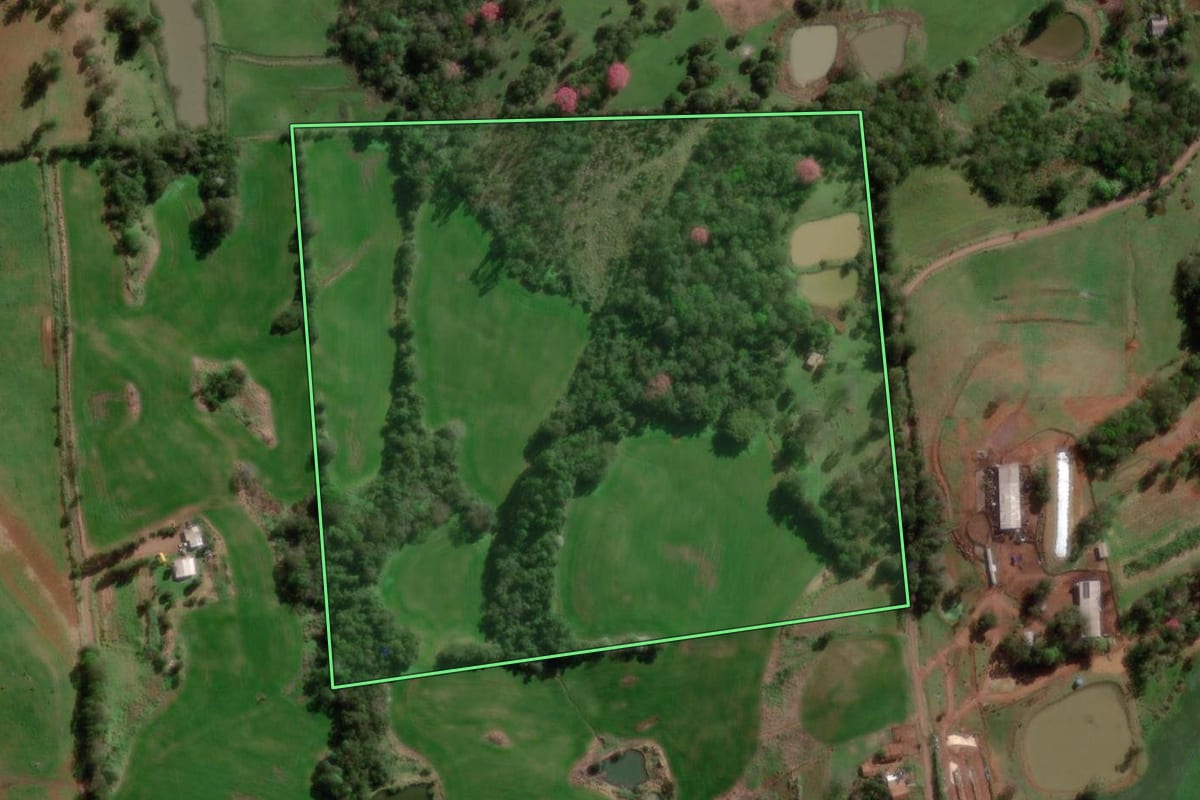 Imagem de satélite do imóvel rural em Miraguaí (RS), com o contorno declarado no CAR desenhado por cima.