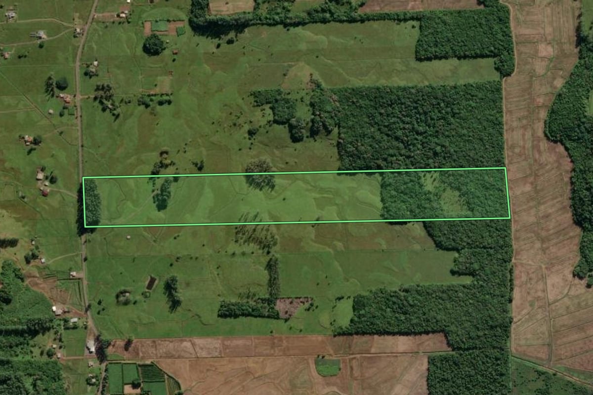 Imagem de satélite do imóvel rural em Morrinhos do Sul (RS), com o contorno declarado no CAR desenhado por cima.