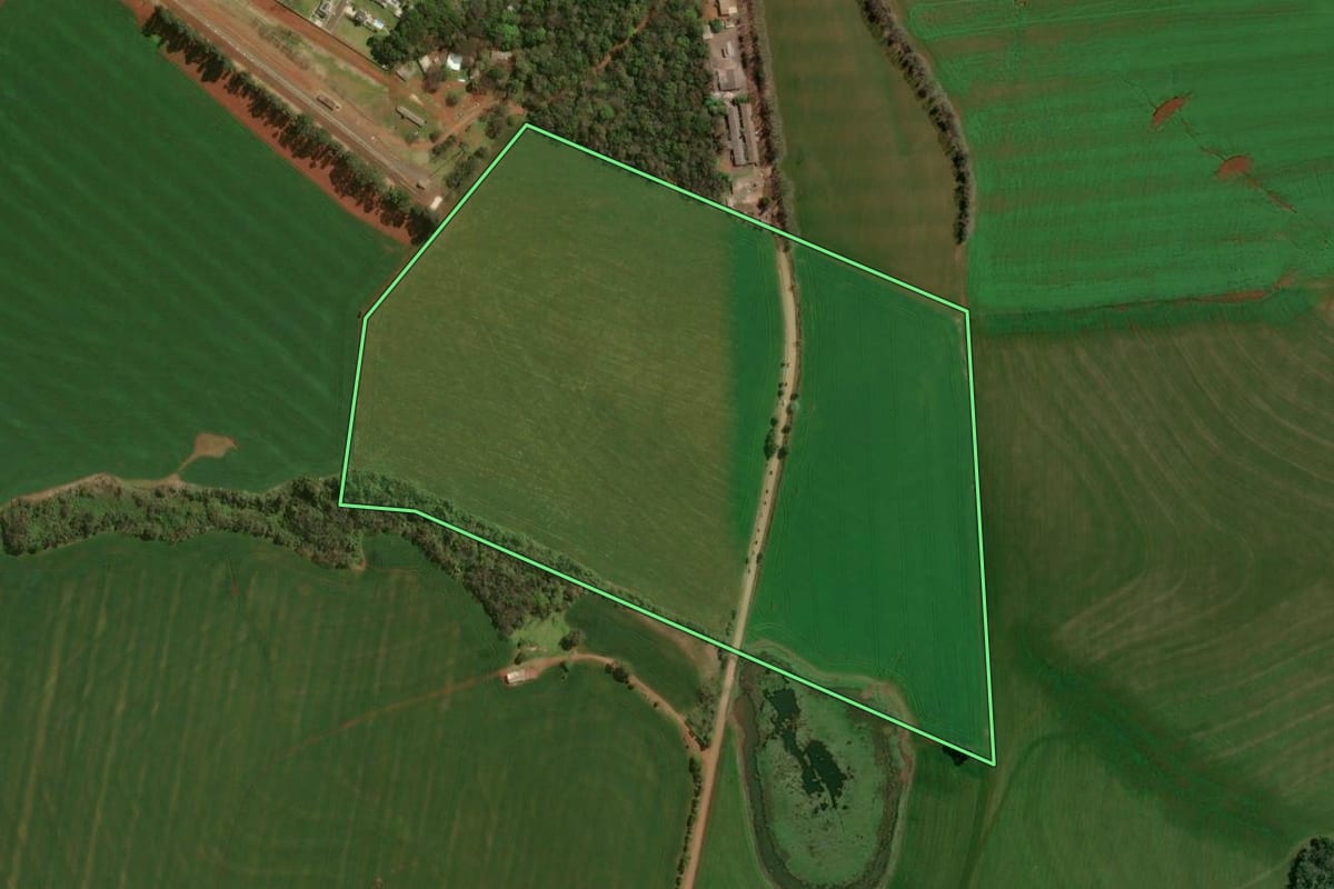 Imagem de satélite do imóvel rural em Nonoai (RS), com o contorno declarado no CAR desenhado por cima.