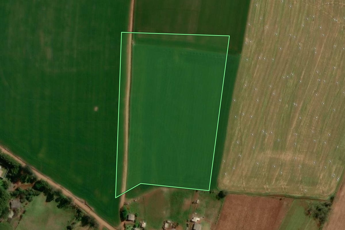 Imagem de satélite do imóvel rural em Nonoai (RS), com o contorno declarado no CAR desenhado por cima.