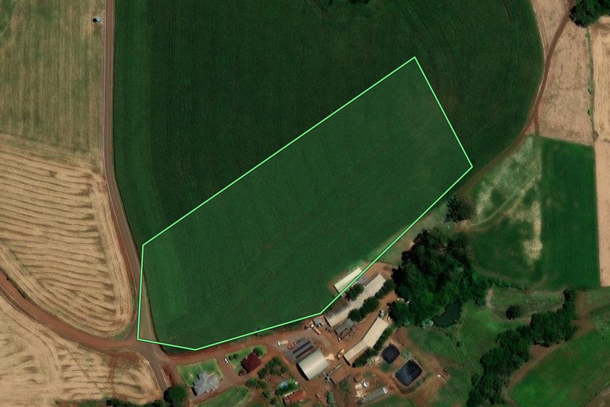 Imagem de satélite do imóvel rural em Nova Boa Vista (RS), com o contorno declarado no CAR desenhado por cima.