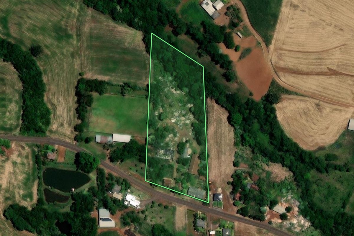 Imagem de satélite do imóvel rural em Nova Boa Vista (RS), com o contorno declarado no CAR desenhado por cima.