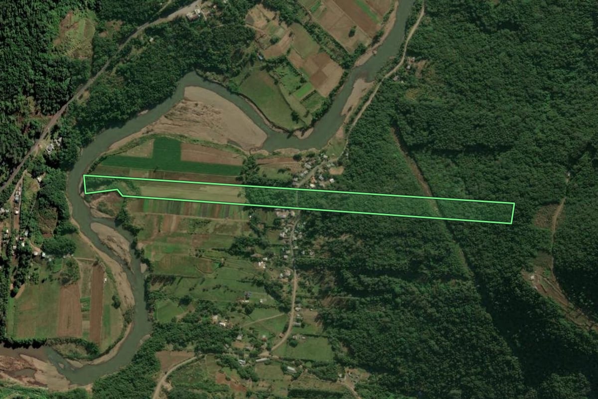 Imagem de satélite do imóvel rural em Nova Petrópolis (RS), com o contorno declarado no CAR desenhado por cima.