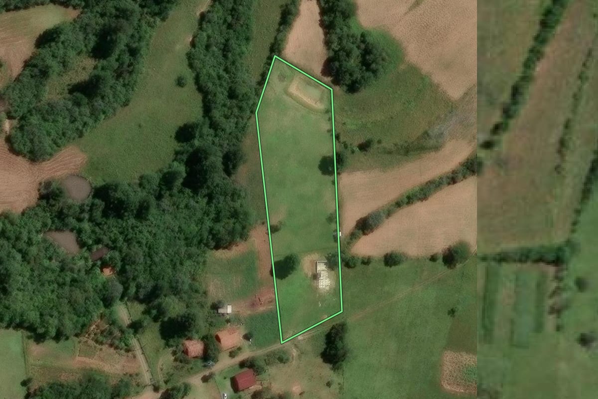 Imagem de satélite do imóvel rural em Novo Hamburgo (RS), com o contorno declarado no CAR desenhado por cima.
