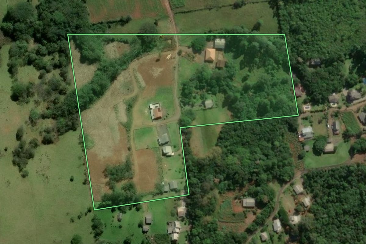 Imagem de satélite do imóvel rural em Osório (RS), com o contorno declarado no CAR desenhado por cima.