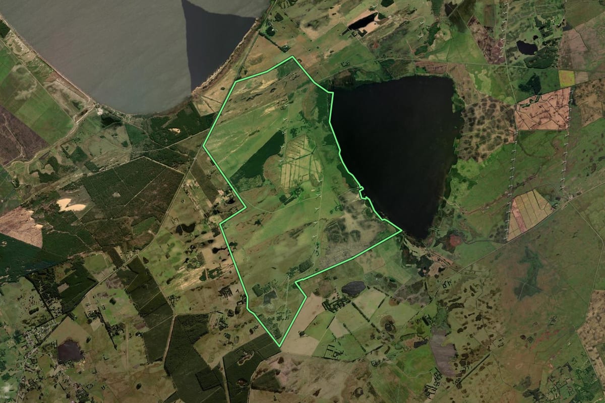 Imagem de satélite do imóvel rural em Osório (RS), com o contorno declarado no CAR desenhado por cima.