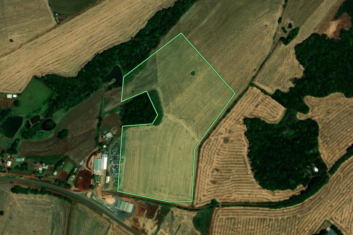 Imagem de satélite do imóvel rural em Palmeira das Missões (RS), com o contorno declarado no CAR desenhado por cima.