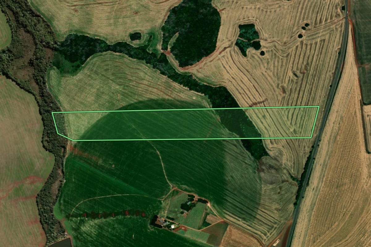 Imagem de satélite do imóvel rural em Palmeira das Missões (RS), com o contorno declarado no CAR desenhado por cima.