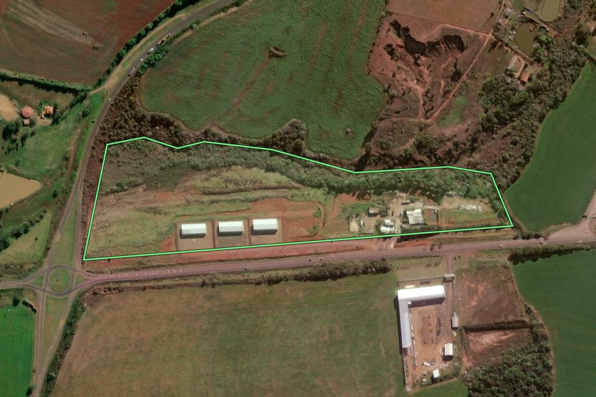 Imagem de satélite do imóvel rural em Palmeira das Missões (RS), com o contorno declarado no CAR desenhado por cima.