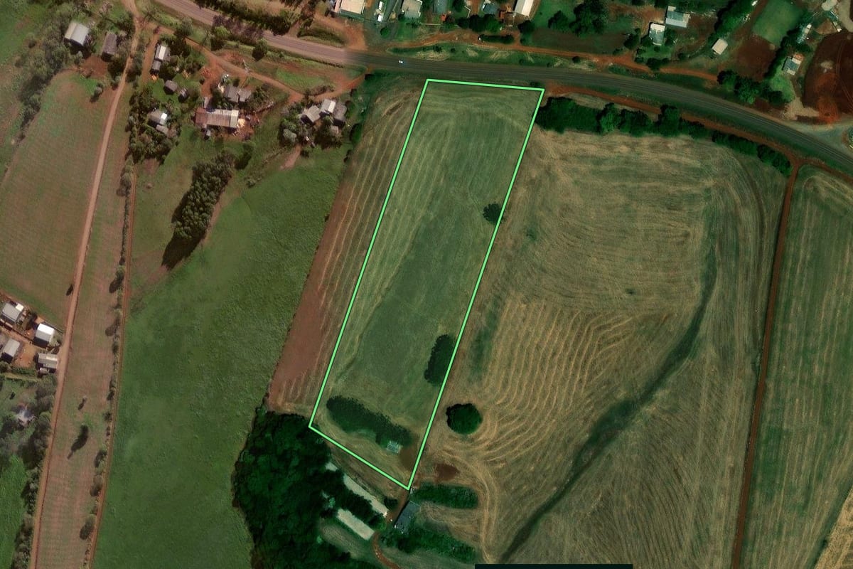 Imagem de satélite do imóvel rural em Palmeira das Missões (RS), com o contorno declarado no CAR desenhado por cima.