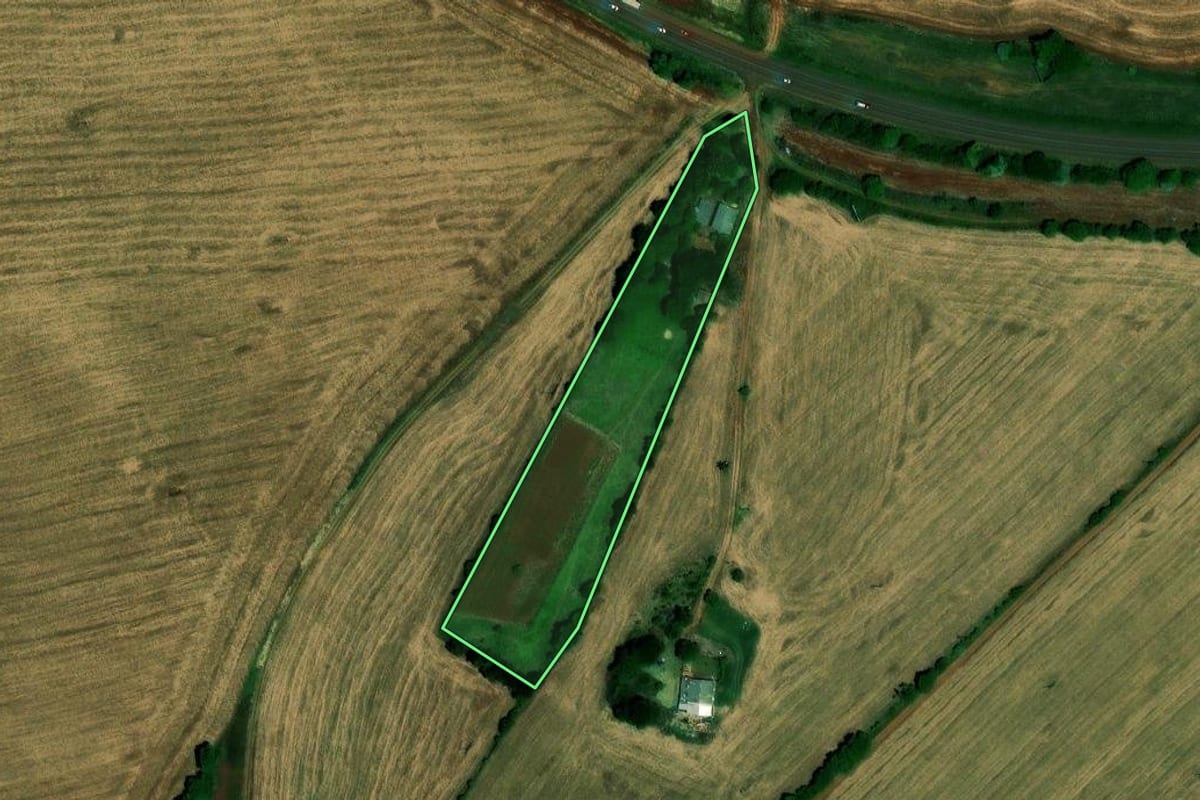 Imagem de satélite do imóvel rural em Palmeira das Missões (RS), com o contorno declarado no CAR desenhado por cima.