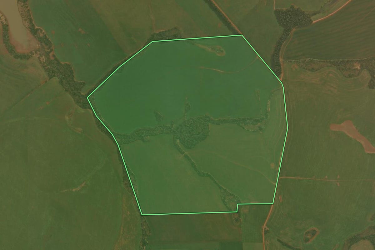Imagem de satélite do imóvel rural em Panambi (RS), com o contorno declarado no CAR desenhado por cima.