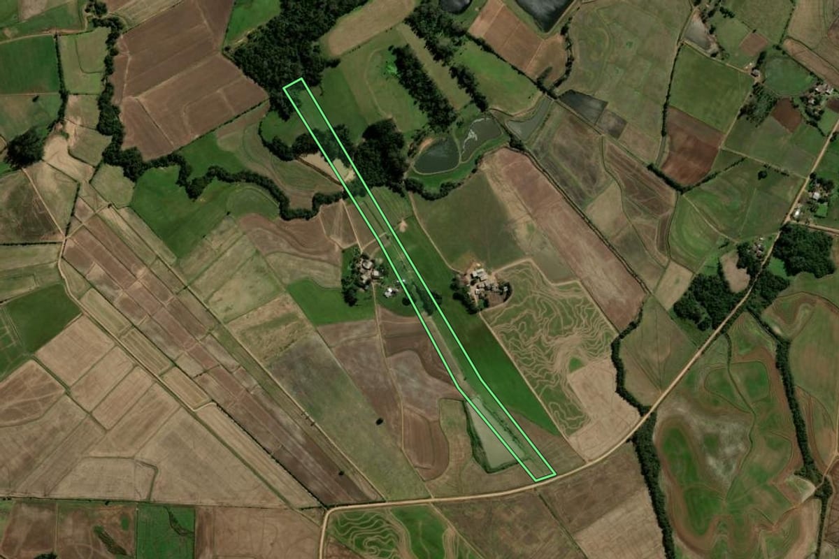 Imagem de satélite do imóvel rural em Paraíso do Sul (RS), com o contorno declarado no CAR desenhado por cima.