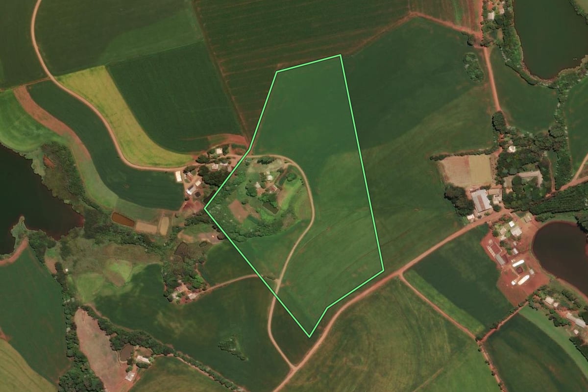 Imagem de satélite do imóvel rural em Pontão (RS), com o contorno declarado no CAR desenhado por cima.
