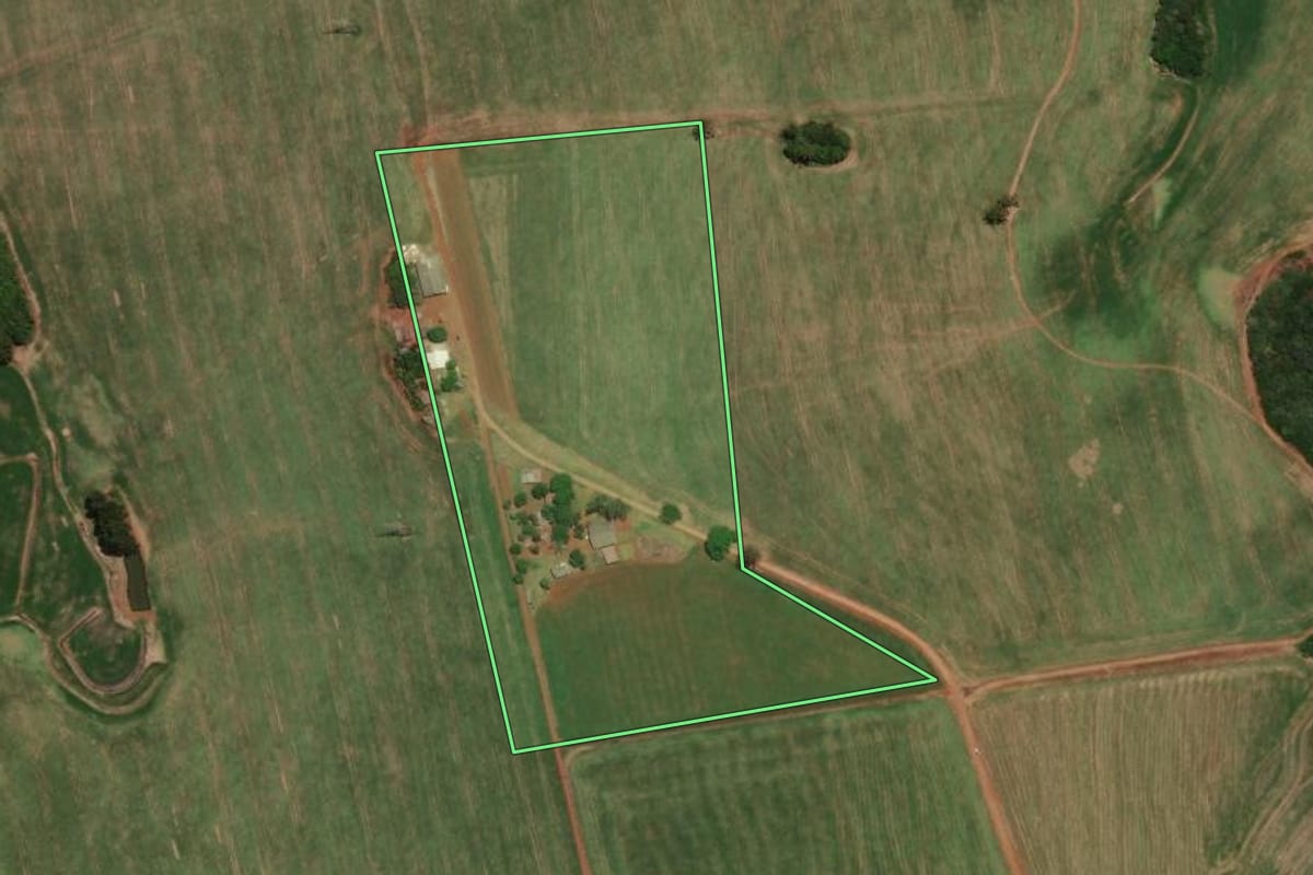 Imagem de satélite do imóvel rural em Pontão (RS), com o contorno declarado no CAR desenhado por cima.