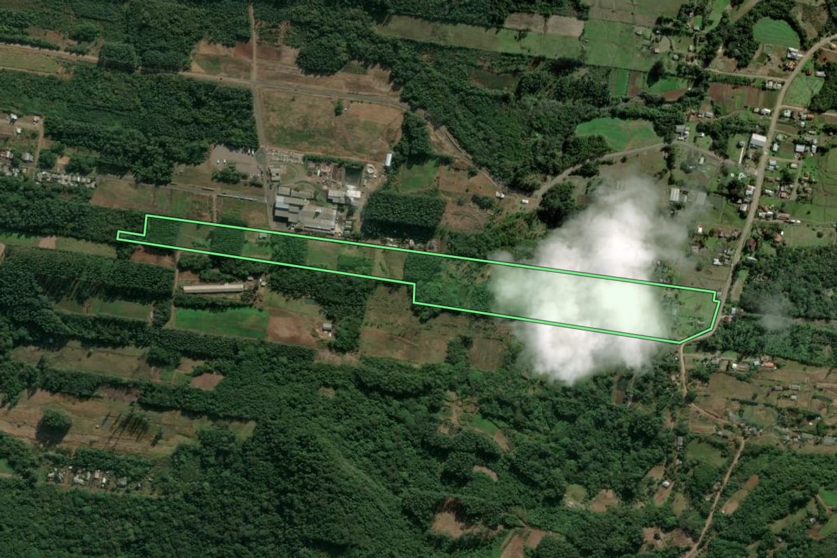 Imagem de satélite do imóvel rural em Presidente Lucena (RS), com o contorno declarado no CAR desenhado por cima.