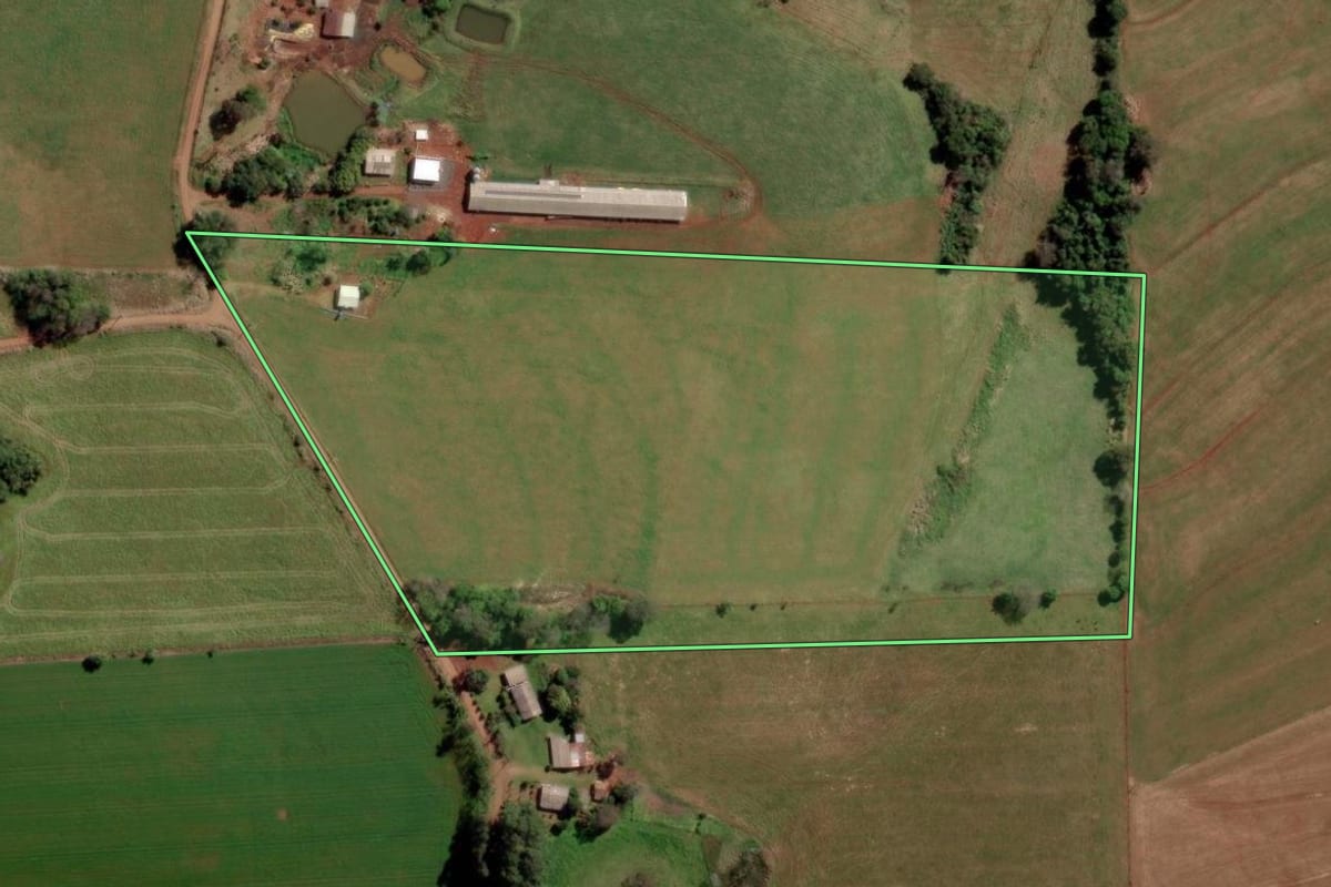 Imagem de satélite do imóvel rural em Rio dos Índios (RS), com o contorno declarado no CAR desenhado por cima.