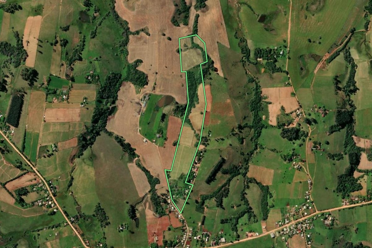Imagem de satélite do imóvel rural em Rio Pardo (RS), com o contorno declarado no CAR desenhado por cima.