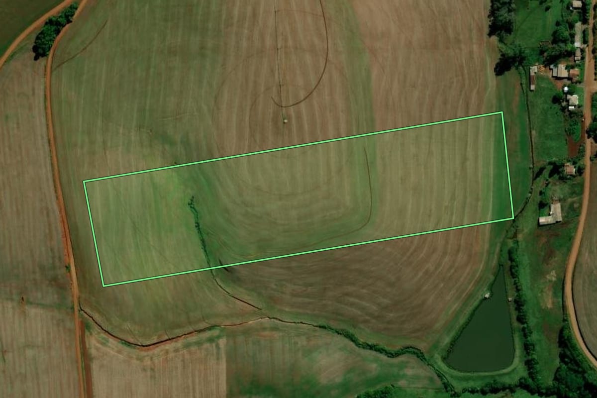 Imagem de satélite do imóvel rural em Saldanha Marinho (RS), com o contorno declarado no CAR desenhado por cima.