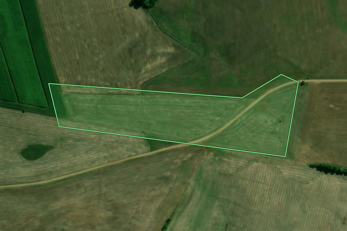 Imagem de satélite do imóvel rural em Sananduva (RS), com o contorno declarado no CAR desenhado por cima.