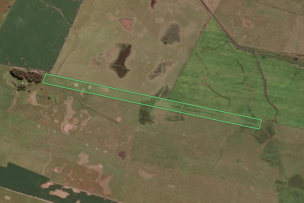 Imagem de satélite do imóvel rural em Santa Vitória do Palmar (RS), com o contorno declarado no CAR desenhado por cima.